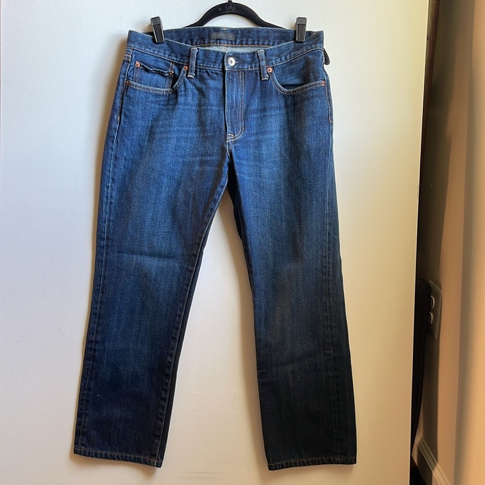 Uniqlo Men’s Straight Mid-Rise Dark Blue Jeans | Size 33